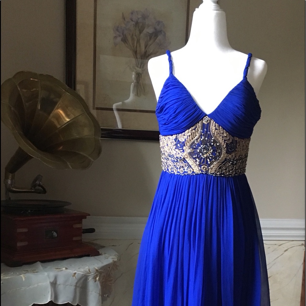 Petite Aidan Mattox  cobalt blue gown